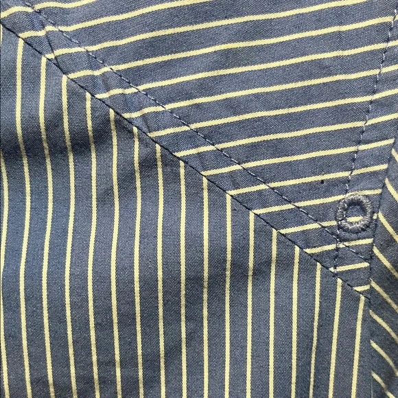 Tristan Stylish Blue Striped Shirt size XS - Picture 4 of 8